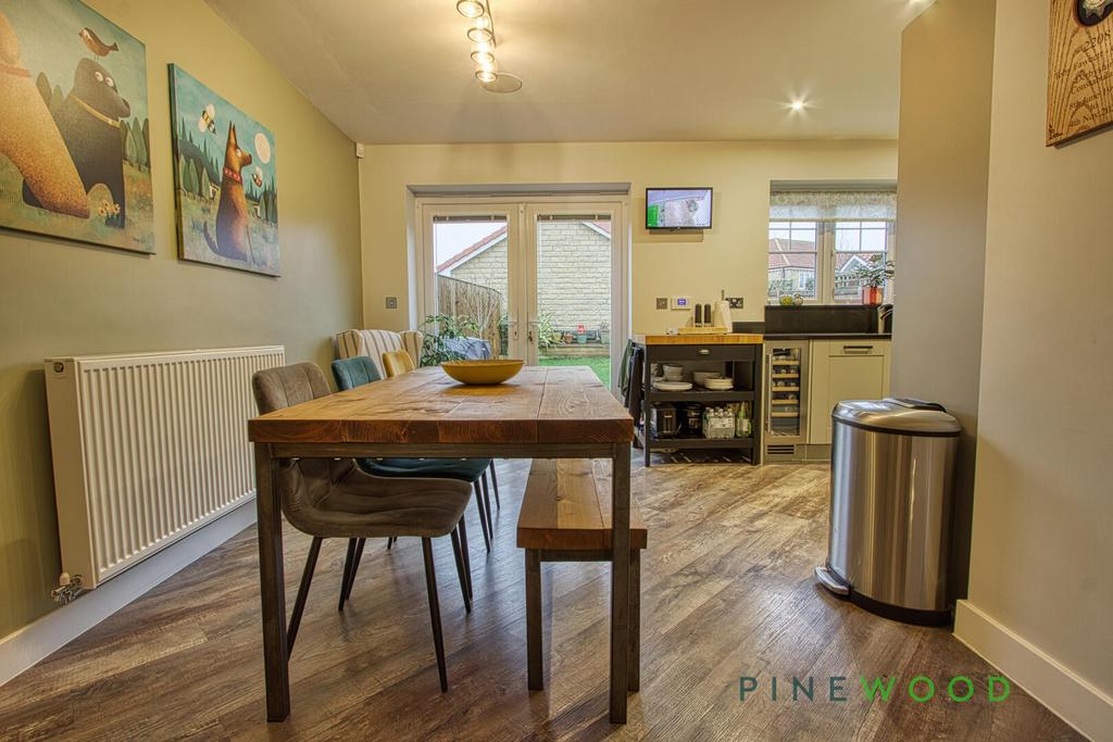 Kitchen / Diner