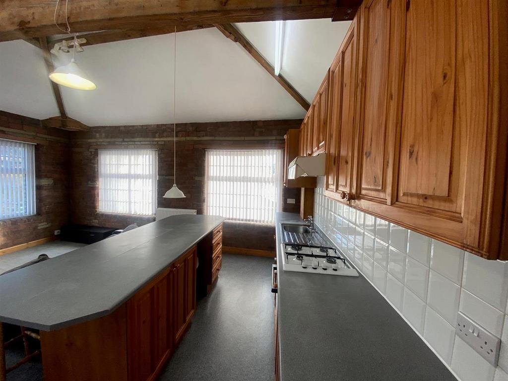 LIVING KITCHEN.jpg