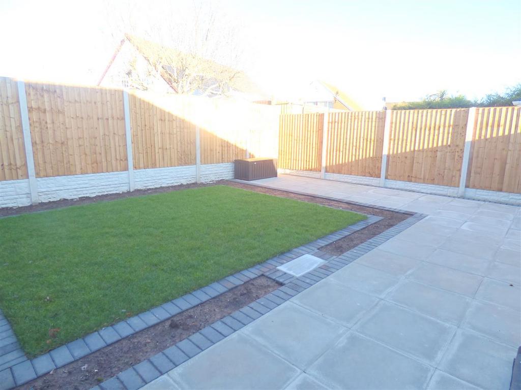 Outside: Rear