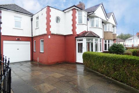 5 bedroom semi-detached house for sale - Archway Road, Huyton, Liverpool