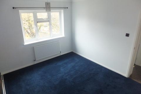 2 bedroom detached house to rent, Mill Road, Ely, Cardiff, CF5