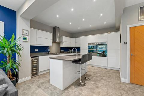 4 bedroom semi-detached house for sale, Old Lane, Eccleston Park, Prescot