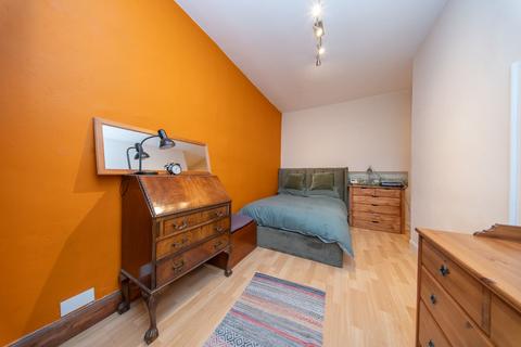 undefined, Main Street, Roslin EH25