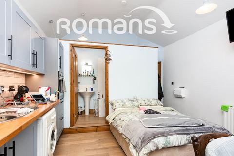 undefined, Upper Hale Road, Farnham, GU9