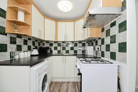 1 bedroom flat for sale, Queens Road, Watford WD17