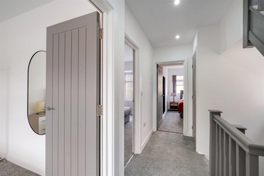 360 TW3 Ellerdine Rd 207-A-35.jpg