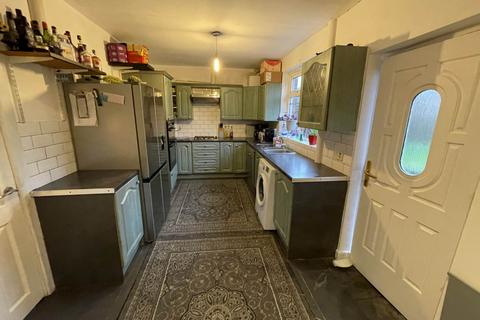 3 bedroom semi-detached house for sale, Park View, Chadderton