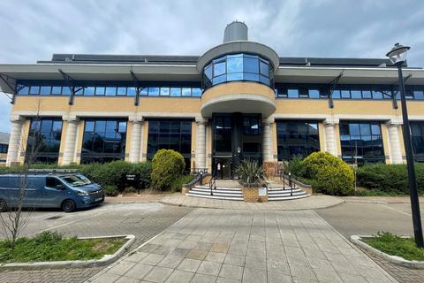 1 bedroom ground floor flat to rent, New Horizons Court