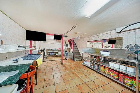 3 bedroom house for sale, ., London N16