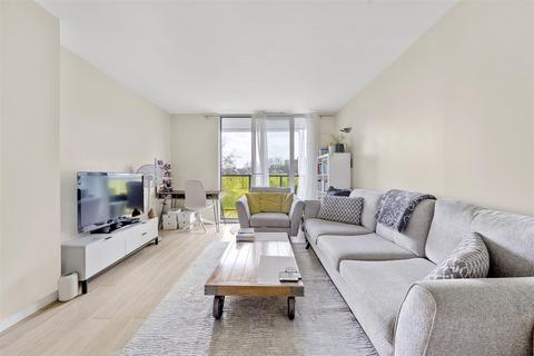 1 bedroom flat for sale, New River Avenue, London N8