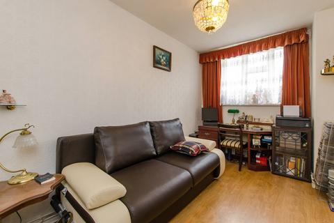 2 bedroom flat for sale, Patmore Estate, Nine Elms, Nine Elms, London, SW8