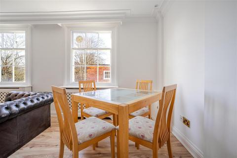 2 bedroom apartment for sale, High Street, Eton