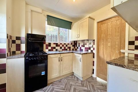 3 bedroom semi-detached house for sale, North Cliffe Drive, Bradford BD13