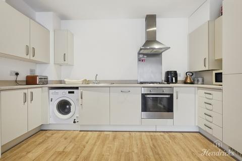 2 bedroom flat for sale, Cole Avenue, Southend-on-sea, SS2 6
