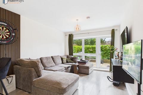 undefined, 28E Fairdene Road, Coulsdon CR5