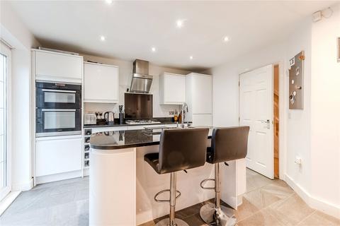 4 bedroom townhouse for sale, Acrewood Close, Leeds