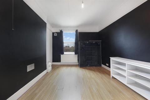 undefined, Hither Green Lane, London SE13
