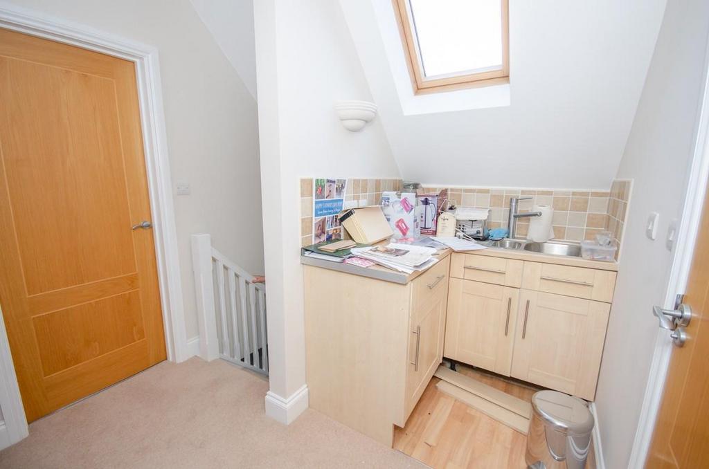 Kitchenette.jpg