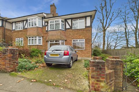 2 bedroom flat to rent, Glassmill Lane, Bromley, Kent, BR2