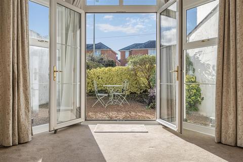 undefined, Landkey Road, Barnstaple
