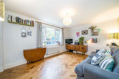 2 bedroom flat for sale, Hayter Road, London SW2