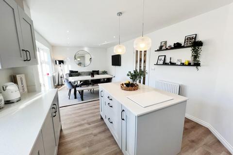 4 bedroom detached house for sale, Tolmie Close, Spennymoor