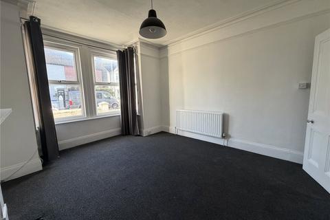 3 bedroom terraced house to rent, Ham Road, Worthing, BN11
