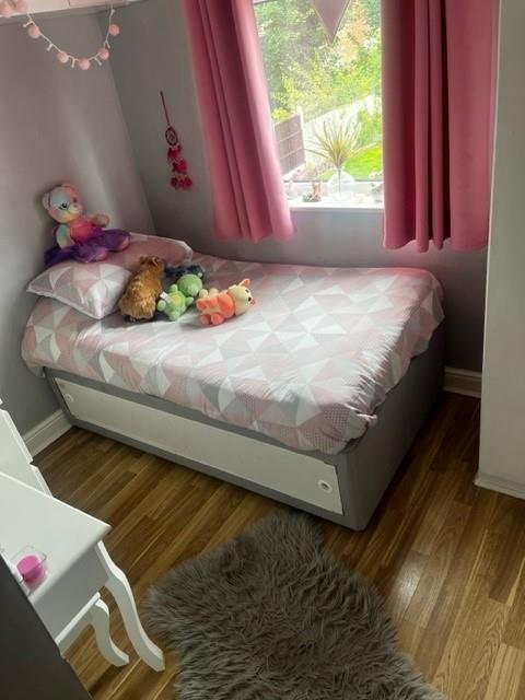 Bedroom.jpg