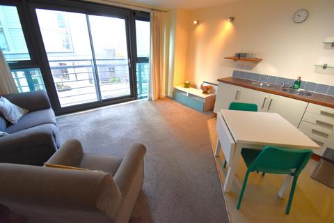 2 bedroom apartment to rent, City Point 2, Chapel Street