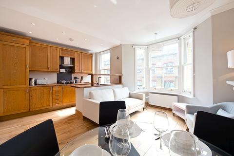 undefined, Warriner Gardens, London, SW11