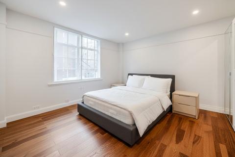 undefined, Coram Street, London, WC1N