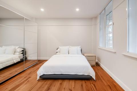 undefined, Coram Street, London, WC1N