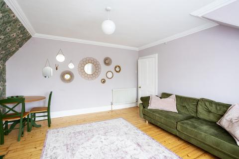 2 bedroom flat for sale, Dunnikier Road, Kirkcaldy, Kirkcaldy, KY2