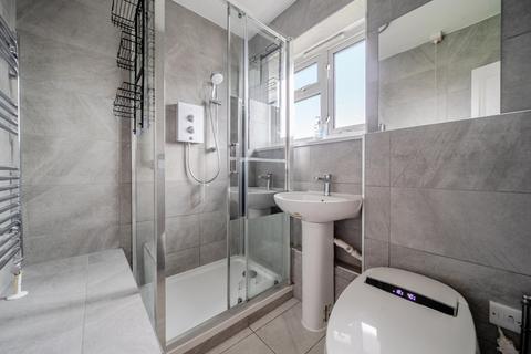 1 bedroom property for sale, Laburnum Road, Mitcham CR4