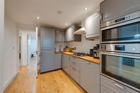 undefined, Renters Avenue, Hendon, London NW4