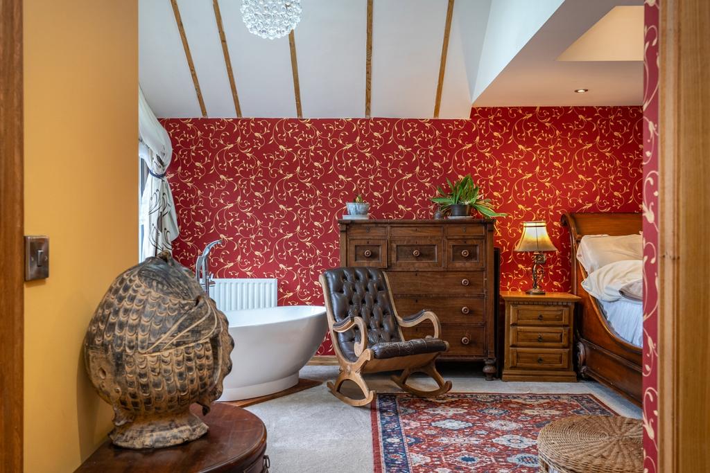 This breath taking retreat offers hotel style luxu