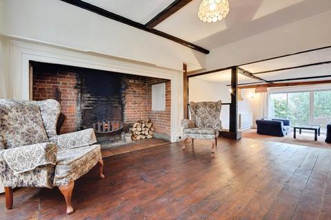 undefined, Main Street, Rye TN31