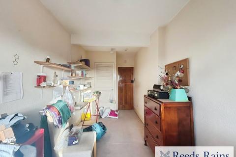 undefined, Burnside Avenue, Greater Manchester M6