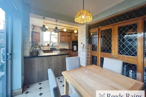 3 bedroom semi-detached house for sale, Burnside Avenue, Greater Manchester M6