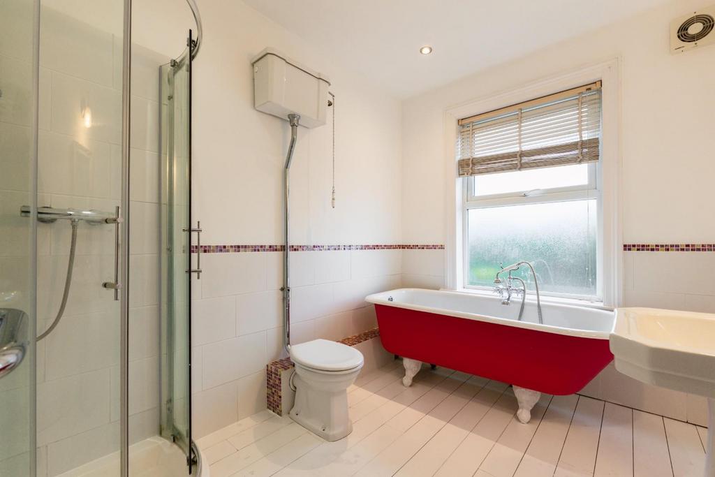 Bathroom-1.jpg