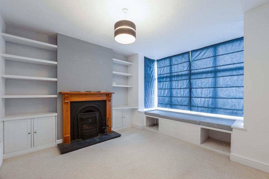 Living room-1.jpg