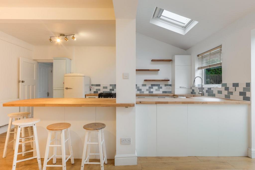 Kitchen diner-5.jpg