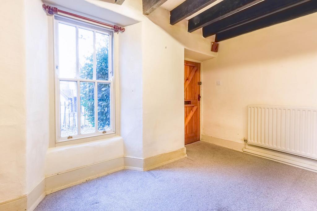 Kitchen / dining area
