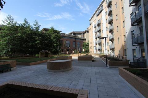undefined, Aspect 14, Elmwood Lane