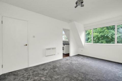 undefined, SHORT LET Abbeyfields Close, NW10 7EG