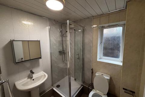 undefined, Pennington Court, Leeds LS6
