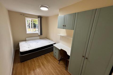 undefined, Pennington Court, Leeds LS6