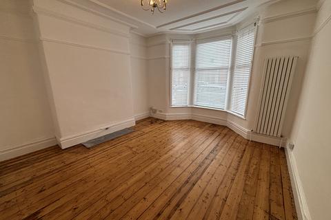 undefined, 1, Liverpool L22