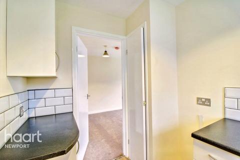 undefined, Kent Close, Newport
