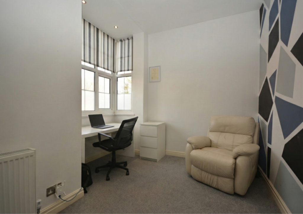 Office/Bedroom 4